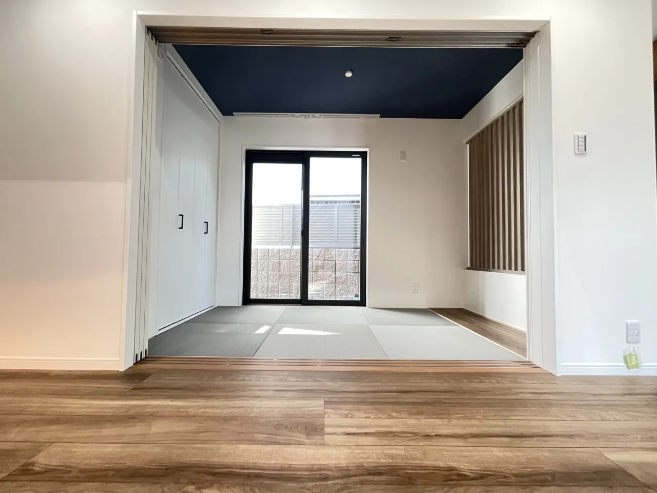 渚本町C　LDKタタミｺｰﾅｰ (1)